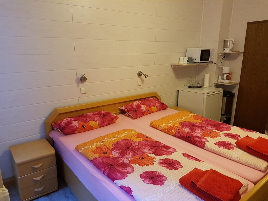 Mosel View Apartment เซลล์อันแดร์โมเซล ภายนอก รูปภาพ