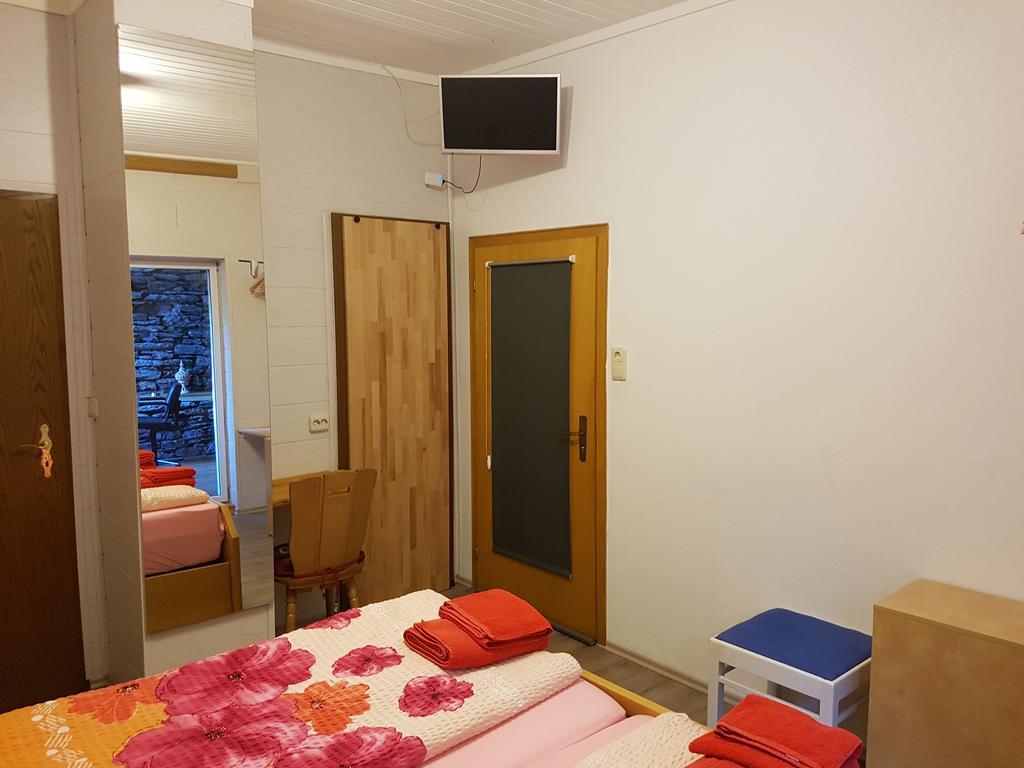 Mosel View Apartment เซลล์อันแดร์โมเซล ภายนอก รูปภาพ